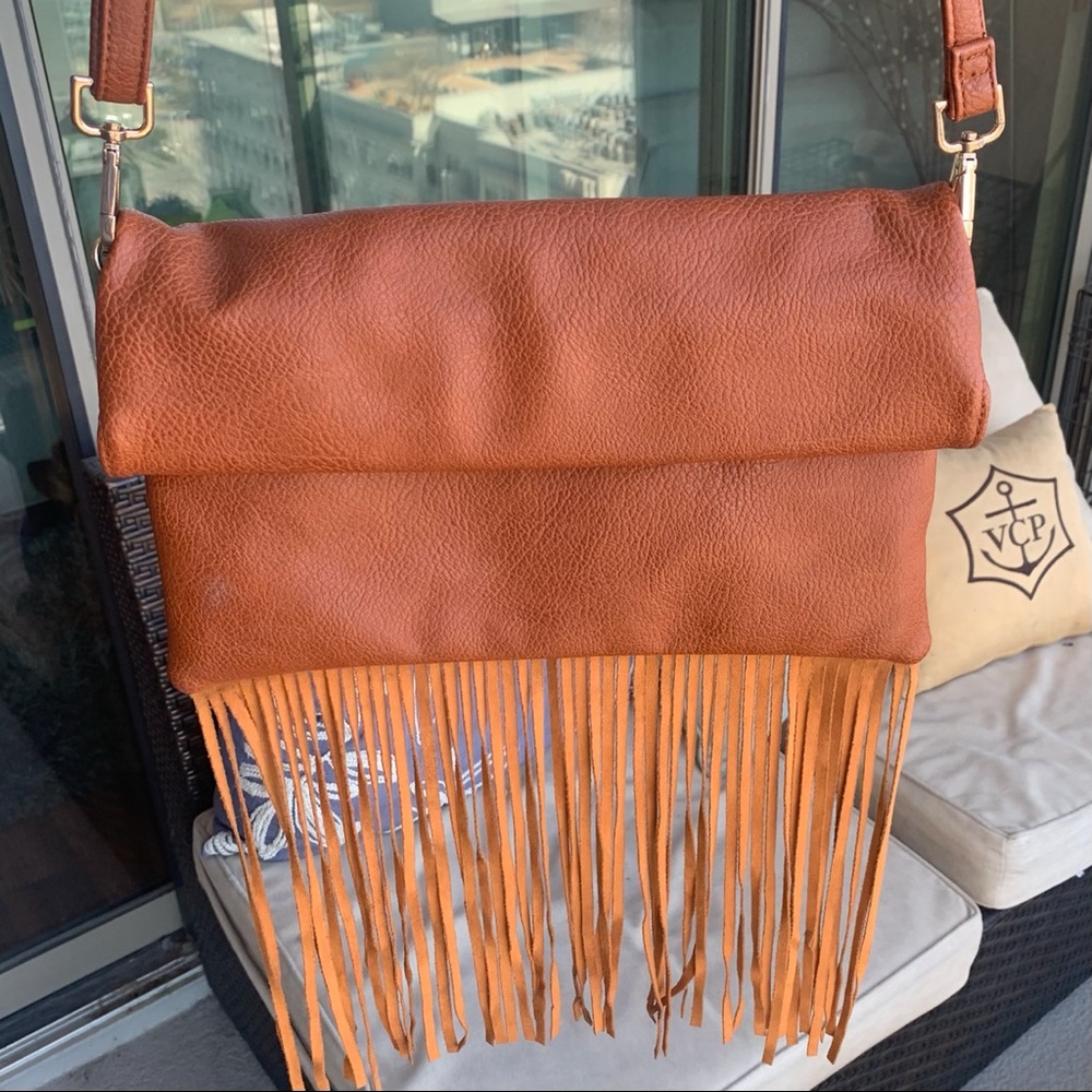 ✨NEW Street Level cognac cross-body fringe purse